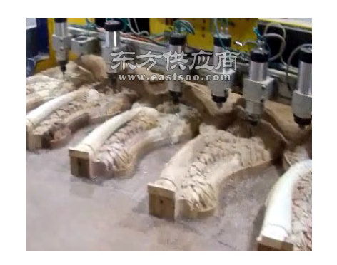 精雕細琢，樂韻天成 探索玉樹與領雕數控的樂器雕刻藝術